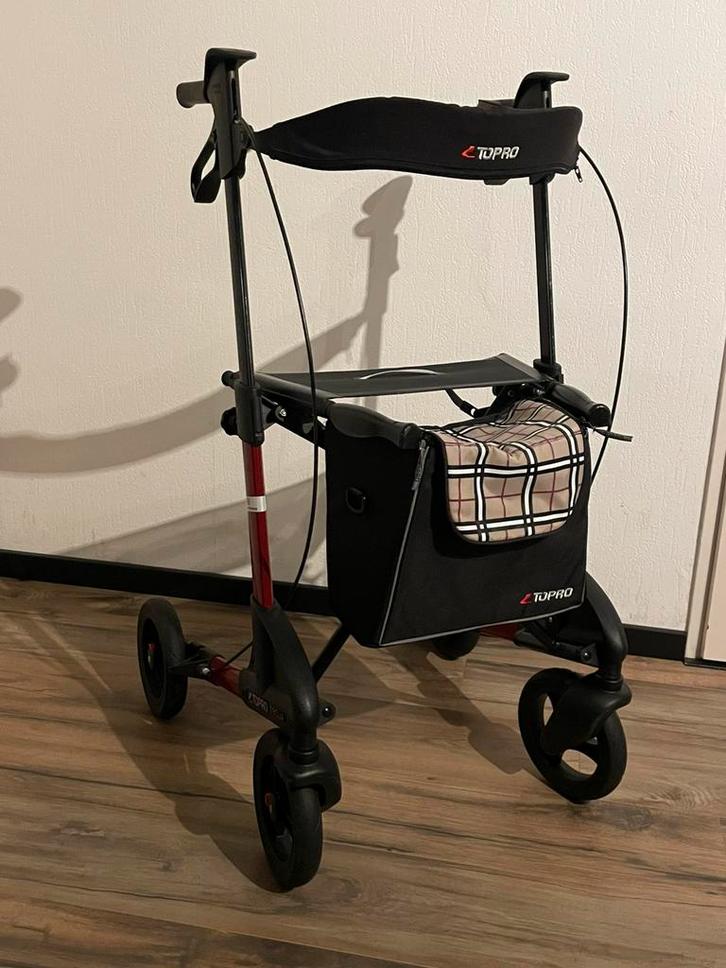 Topro Troja 2G Premium Rollator Rood Maat M Rolator Compact, Diversen, Rollators, Gebruikt, Lichtgewicht, Opvouwbaar, Ophalen