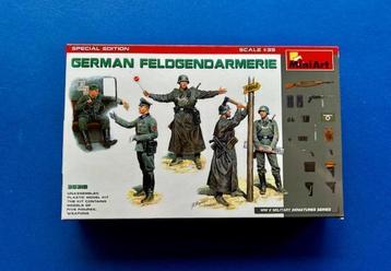 MiniArt	35315	German Feldgendarmerie	1/35 beschikbaar voor biedingen