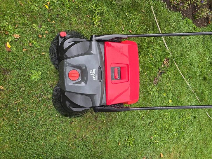 Veegmachine, Tuin en Terras, Veegmachines, Zo goed als nieuw, Ophalen of Verzenden