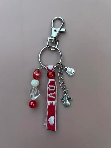  Handgemaakte sieraden – uniek, kleurrijk & betaalbaar beschikbaar voor biedingen