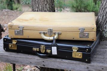 Brocante - Stel hele bijzondere kledingkoffers! beschikbaar voor biedingen