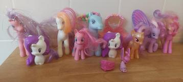 9 my little pony s met paar accessoires . beschikbaar voor biedingen