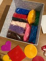 Doos met strijkkralen en benodigdheden, Ophalen of Verzenden, Zo goed als nieuw, Materiaal