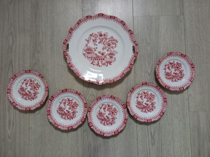 Taartset Seltmann Weiden Teresia Rood, Huis en Inrichting, Keuken | Servies, Zo goed als nieuw, Bord(en), Overige stijlen, Glas