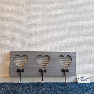 Kapstok met Hartjes (45 x 16.5 cm) beschikbaar voor biedingen