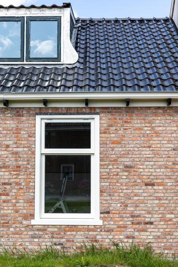 Oude gebikte rode stenen genuanceerd 18x5 vormbak 2000M2+ beschikbaar voor biedingen