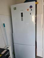 Te koop Bosch koelvriescombinatie, Witgoed en Apparatuur, Koelkasten en IJskasten, Ophalen, 200 liter of meer, Met aparte vriezer