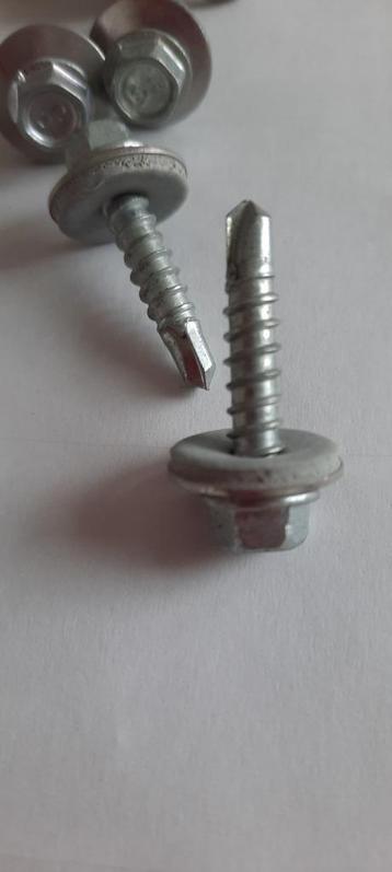 50-100 st bi-metalen sandwichpaneel schroeven 25 mm zetwerk beschikbaar voor biedingen