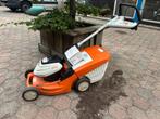 Stihl RMA 443 C accu grasmaaier met accu en lader, Ophalen, Cirkelmaaier, Gebruikt, .