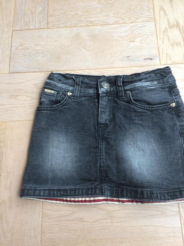 ZGAN grijs stonewash look spijkerrokje mt 116, Kinderen en Baby's, Kinderkleding | Maat 116, Zo goed als nieuw, Meisje, Jurk of Rok