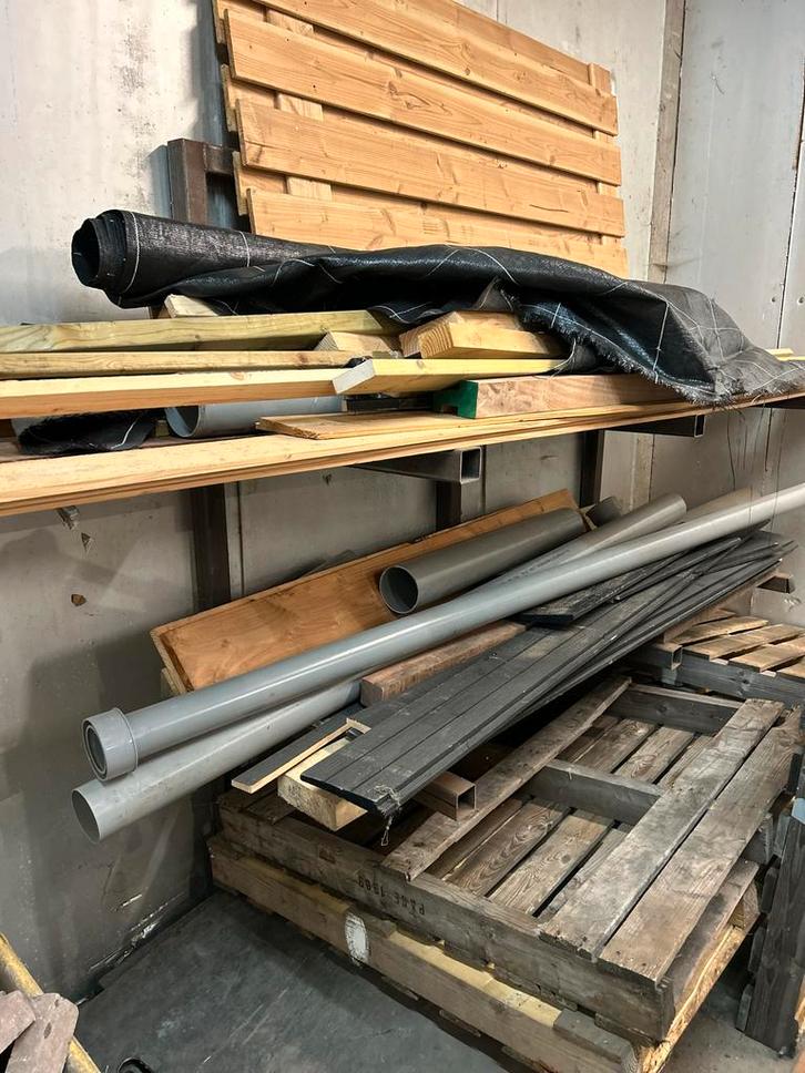 Draagarmstelling 200x60 - Zwaar Gebruik, Doe-het-zelf en Verbouw, Hout en Planken, Gebruikt, Balk, Overige houtsoorten, 200 tot 250 cm