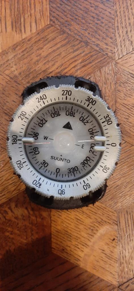 duik kompas Suunto, Watersport en Boten, Duiken, Gebruikt, Overige typen, Ophalen of Verzenden
