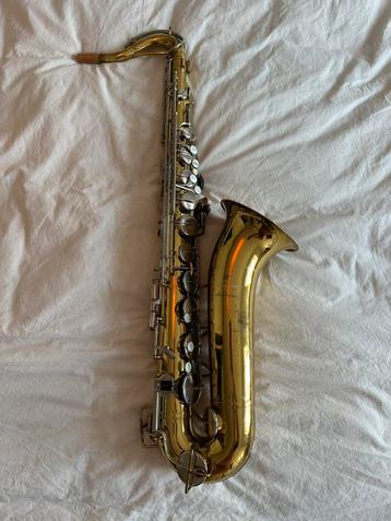Buescher Aristocrat Tenor Saxofoon beschikbaar voor biedingen