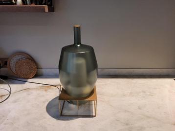 Tafellamp Penta MOM beschikbaar voor biedingen