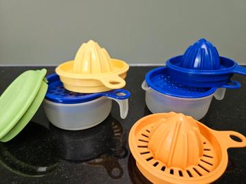 Tupperware koksmaatje, citrus pers beschikbaar voor biedingen