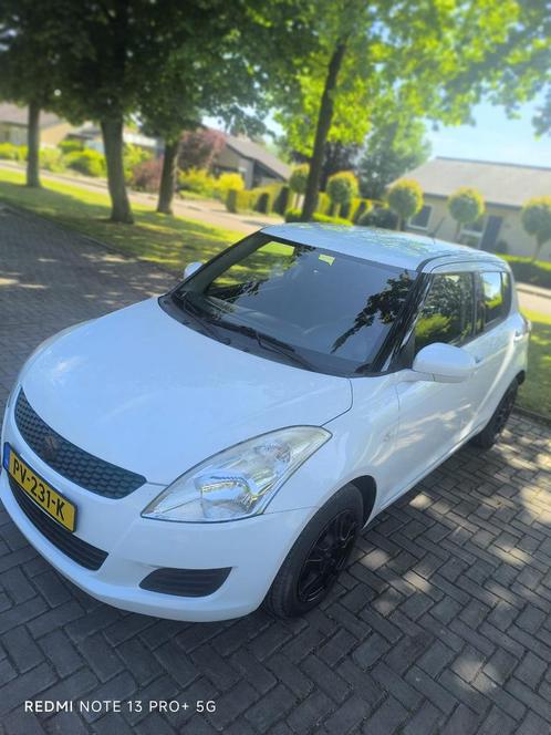 Suzuki Swift 1.3 Bouwjaar 2011 parelmoer kleur Airco, Auto's, Suzuki, Particulier, Ophalen