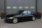 BMW 3-serie 316i Sport | Harman-Kardon | Leder | Navi | PDC, 1360 kg, Euro 5, Gebruikt, Zwart
