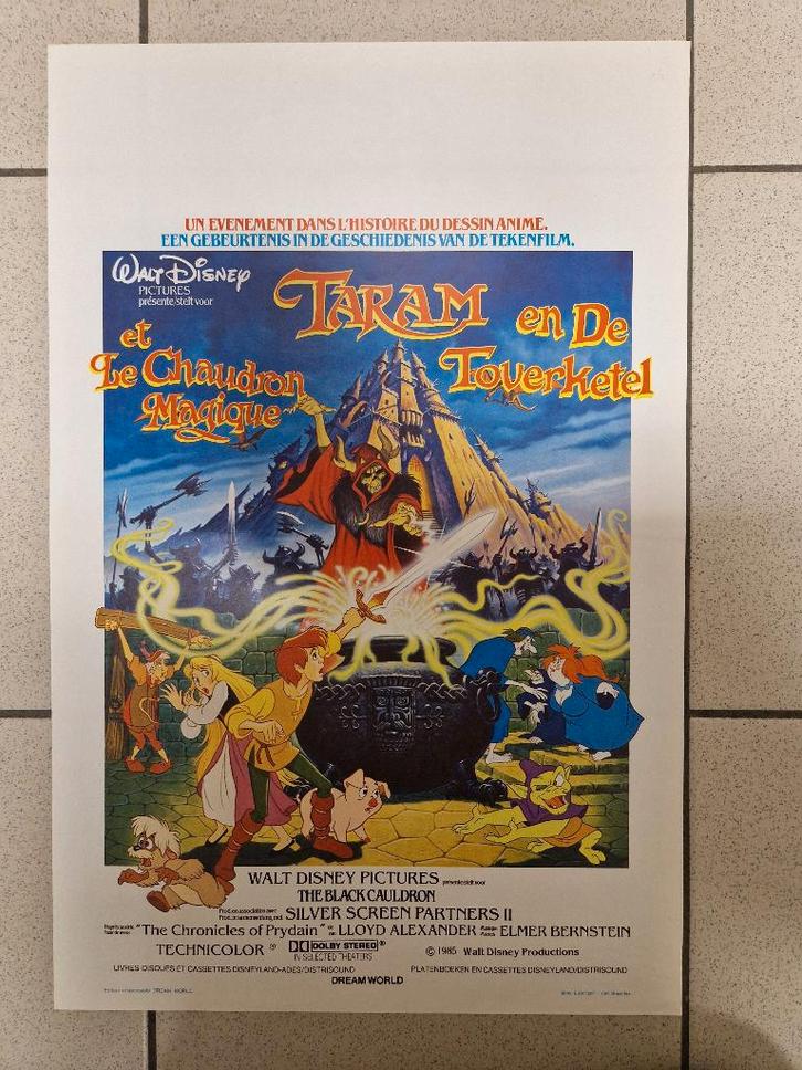 filmaffiche Walt Disney The Black Cauldron filmposter, Verzamelen, Posters, Zo goed als nieuw, Film en Tv, A1 t/m A3, Rechthoekig Staand