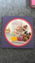 High tea, Ophalen of Verzenden, Zo goed als nieuw, Taarten, Boek of Tijdschrift