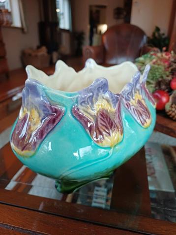 Franse Jardiniere Tulpenvaas Brocante barbotine tulpen kerst beschikbaar voor biedingen