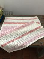 UITVERKOOP! NIEUW WOL DEKEN SPREI WIKKELDOEK BABY, Ophalen of Verzenden, Nieuw, 100 cm of meer, Deken