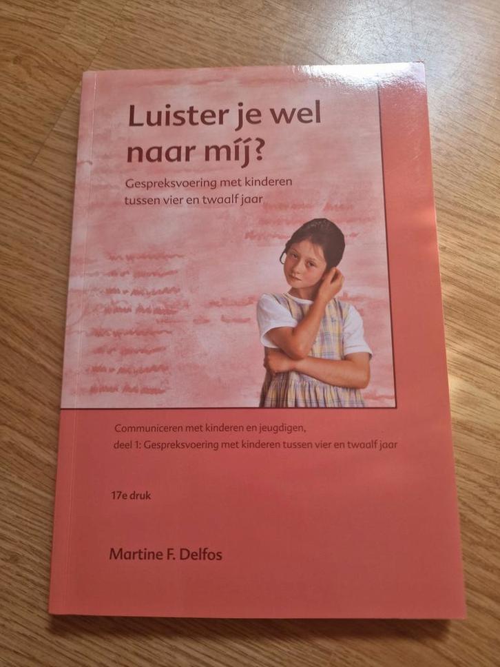 Martine Delfos - Luister je wel naar mij?, Boeken, Wetenschap, Zo goed als nieuw, Ophalen of Verzenden