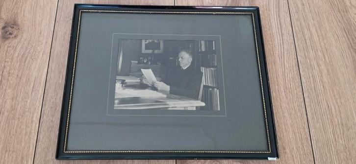 Antieke foto van een heer in lijst, Antiek en Kunst, Kunst | Tekeningen en Foto's, Ophalen of Verzenden