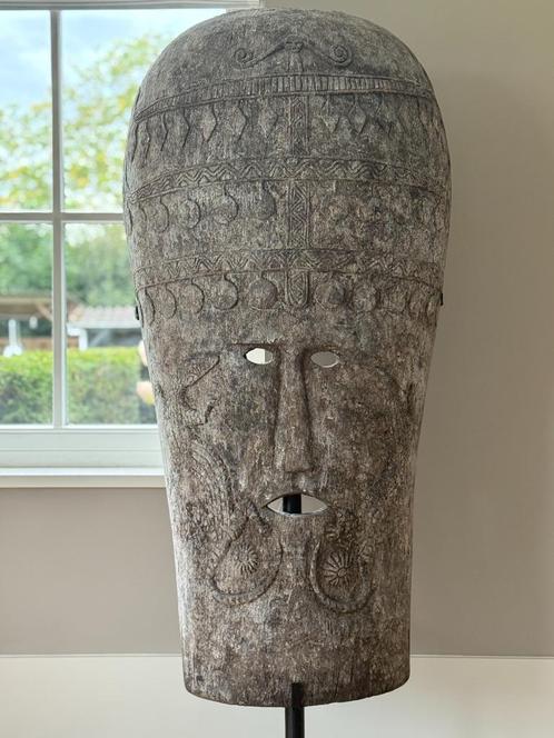 Prachtige Palmhouten Masker sculptuur, ca 170 cm hoog., Antiek en Kunst, Kunst | Beelden en Houtsnijwerken, Ophalen