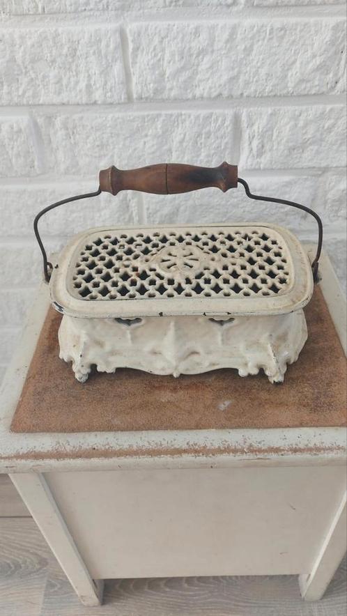 Antieke Franse gietijzeren Chauferette, voetenwarmer, stoof, Antiek en Kunst, Antiek | Woonaccessoires, Ophalen of Verzenden