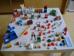 groot playmobielset met fiets bedden popjes wip kast ski,s, Ophalen of Verzenden, Zo goed als nieuw, Los playmobil