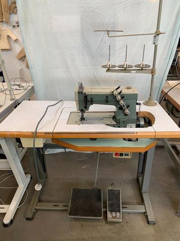 Coverlock Industriele Machine Kansai Special, W-802F beschikbaar voor biedingen