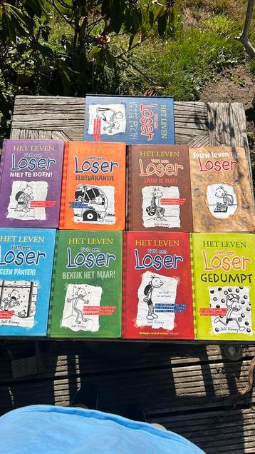 Leven van een loser set boeken beschikbaar voor biedingen
