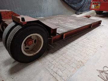 Wagen/ machine transporter beschikbaar voor biedingen
