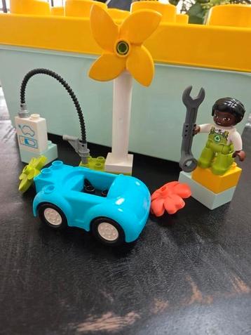 Lego Duplo Set met Doos Windmolen en auto 10985 beschikbaar voor biedingen