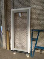 Gealan kunstof deur met kozijn 3 punts sluiter zgan 9010, Kunststof, Deurkozijn, Zo goed als nieuw, Ophalen