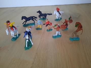 Cowboys, Indianen, paarden (geen Timpo; Hongkong) vintage beschikbaar voor biedingen