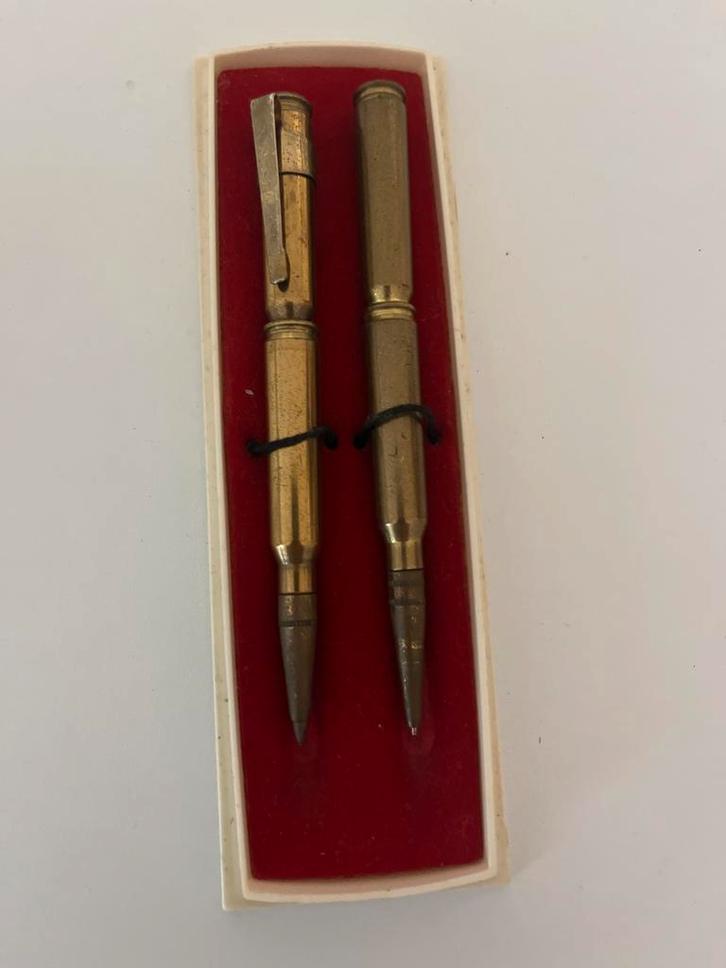Pennen van Geweerhulzen, Verzamelen, Pennenverzamelingen, Ophalen of Verzenden