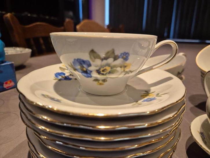 Kahla serviesgoed, Verzamelen, Porselein, Kristal en Bestek, Zo goed als nieuw, Overige typen, Porselein, Ophalen of Verzenden