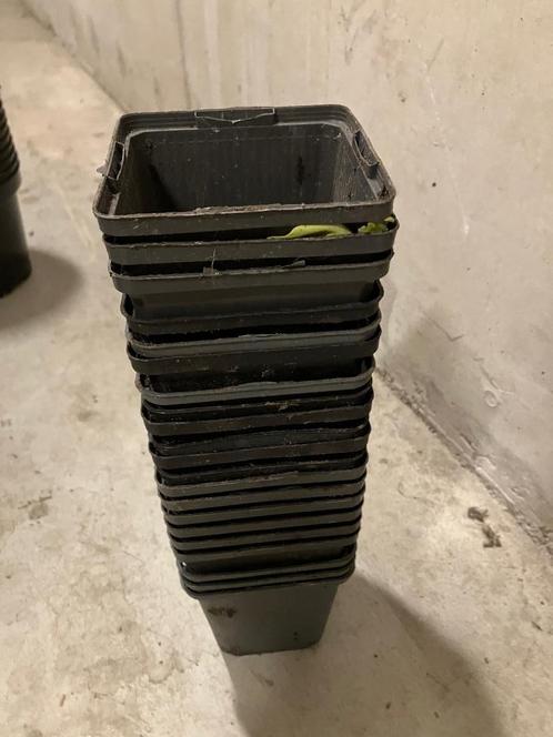 Potten, Tuin en Terras, Bloempotten, Gebruikt, Kunststof, Binnen, Balkon, Tuin, Minder dan 40 cm, Minder dan 25 cm, Rond, Ophalen
