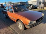 Peugeot 505 AUTOMATIQUE bj 1980 paar plekken 104dkm nap rijd, Auto's, Oldtimers, Automaat, 94 pk, Beige, Bruin