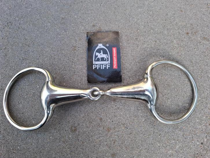 2 Nieuwe bitten te koop, Dieren en Toebehoren, Paarden en Pony's | Hoofdstellen en Tuigage, Nieuw, Overige soorten, Ophalen of Verzenden