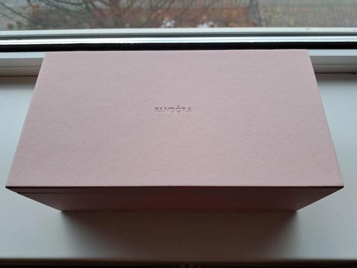 Pandora sieradendoos medium, Sieraden, Tassen en Uiterlijk, Overige Accessoires, Zo goed als nieuw, Ophalen of Verzenden