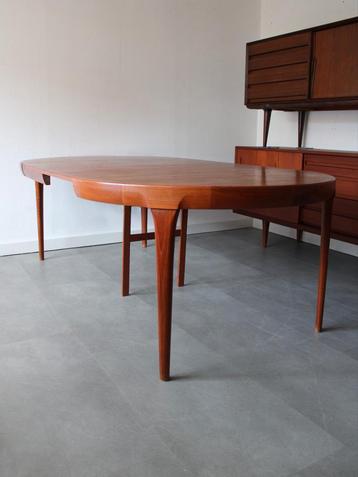 Vintage Deense uitschuifbare eettafel door Ib Kofod Larsen beschikbaar voor biedingen