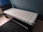 Zwart bed 90x220 met rolmatras en lattenbodem, Ophalen, Gebruikt, 90 cm, Eenpersoons