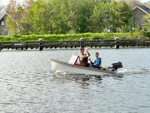 MOET NU WEG Zeer authentieke mini sloep + trailer, vaarklaar, Watersport en Boten, Sloepen, Zo goed als nieuw, Tot 10 pk, Minder dan 3 meter