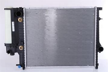Radiateur 438x520x40 MM Aut BMW 5 serie E34 6 cyl  24V 17111 beschikbaar voor biedingen