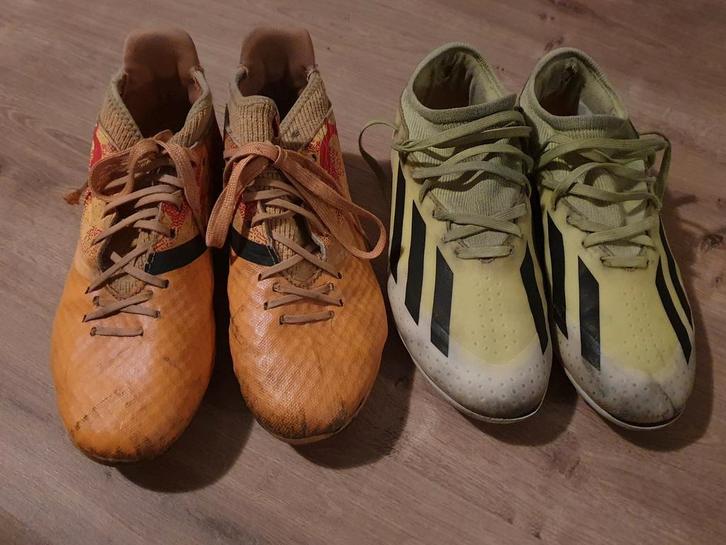 2x voetbalschoenen 36 en 38, Sport en Fitness, Voetbal, Gebruikt, Schoenen, Maat XS of kleiner, Ophalen of Verzenden