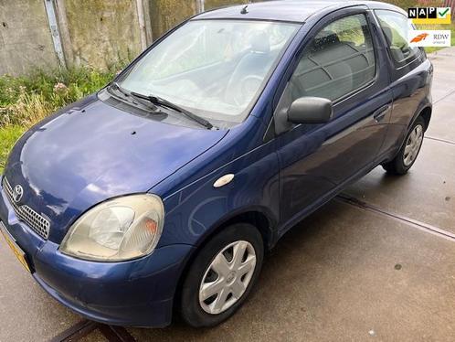 Toyota Yaris 1.0- €999, Auto's, Toyota, Te koop, Yaris, Boordcomputer, Radio, Startonderbreker, Benzine, Euro 3, Hatchback, Handgeschakeld