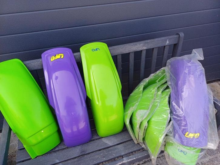 Nieuwe achterspatborden voor oldtimer crossmotoren, Motoren, Onderdelen | Overige, Nieuw, Ophalen