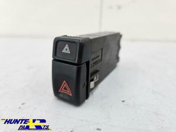Alarmlichtschakelaar Volvo 850/960 ('94-'96) 9125204 beschikbaar voor biedingen